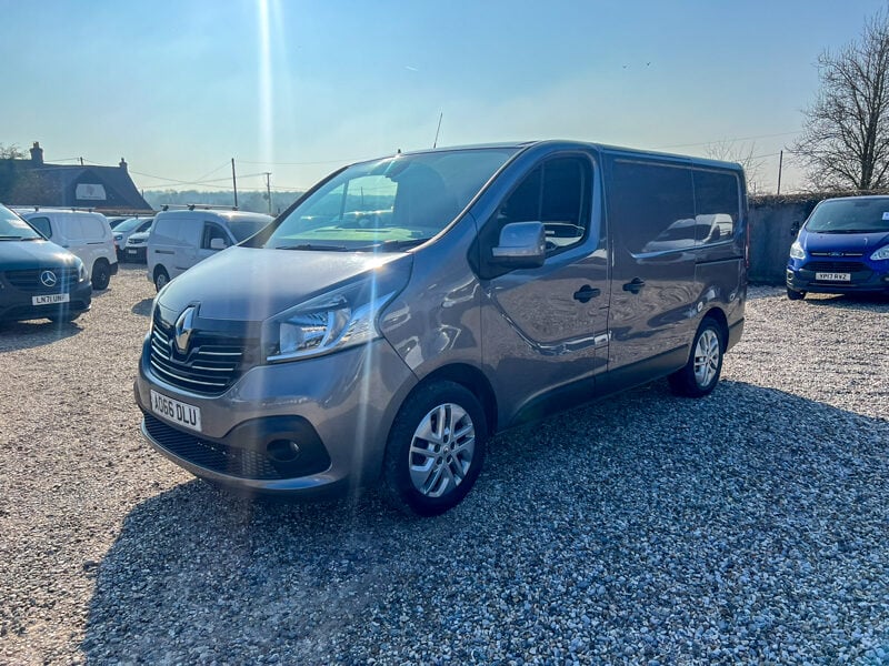 Used Renault Trafic 2016 for sale - 77758845: Photo 2
