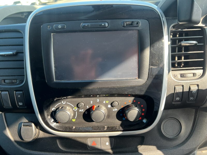 Used Renault Trafic 2016 for sale - 77758845: Photo 36