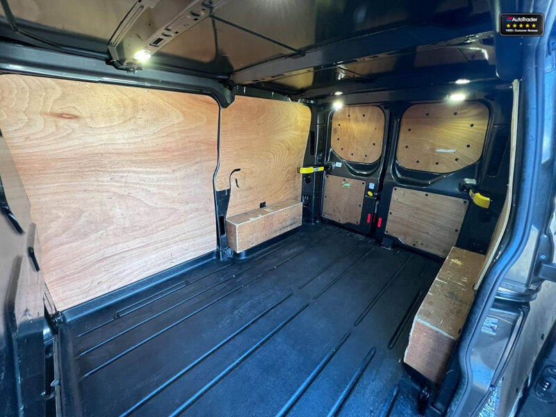 Used Ford Transit Custom 2018 for sale - 77042052: Photo 10