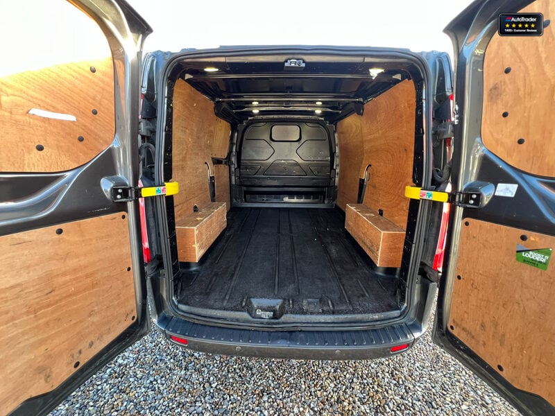 Used Ford Transit Custom 2018 for sale - 77042052: Photo 9