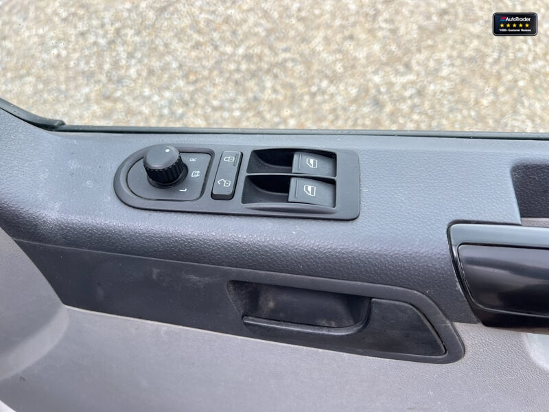 Used Volkswagen Transporter 2013 for sale - 77041875: Photo 27