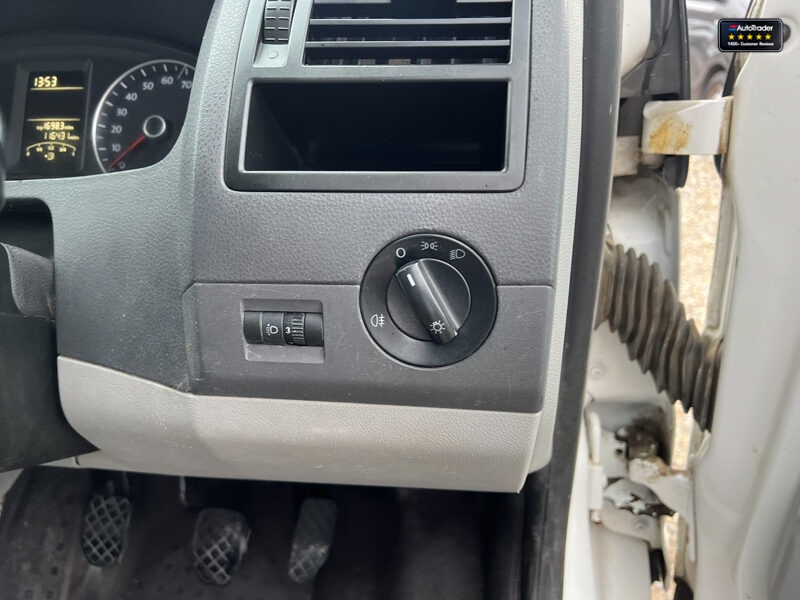 Used Volkswagen Transporter 2013 for sale - 77041875: Photo 28