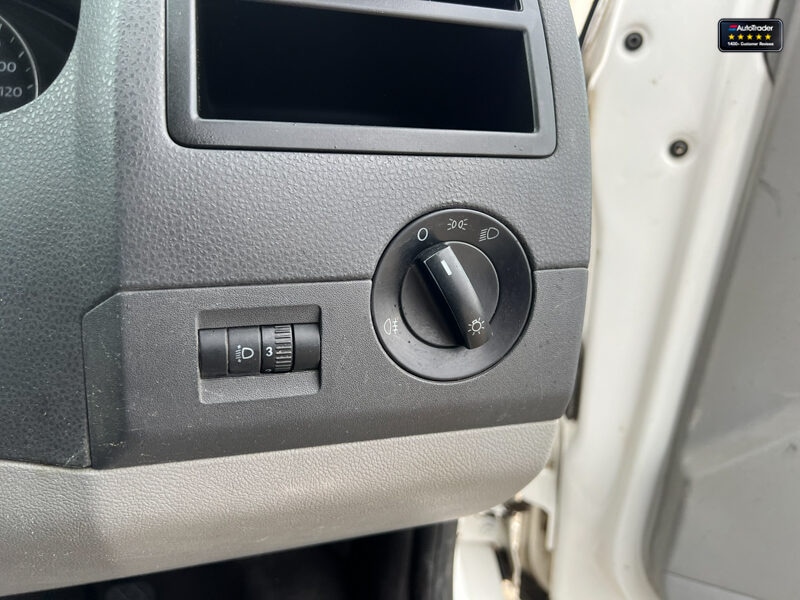 Used Volkswagen Transporter 2013 for sale - 77041875: Photo 29