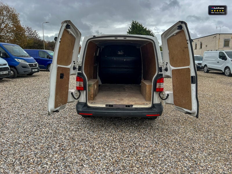 Used Volkswagen Transporter 2013 for sale - 77041875: Photo 8