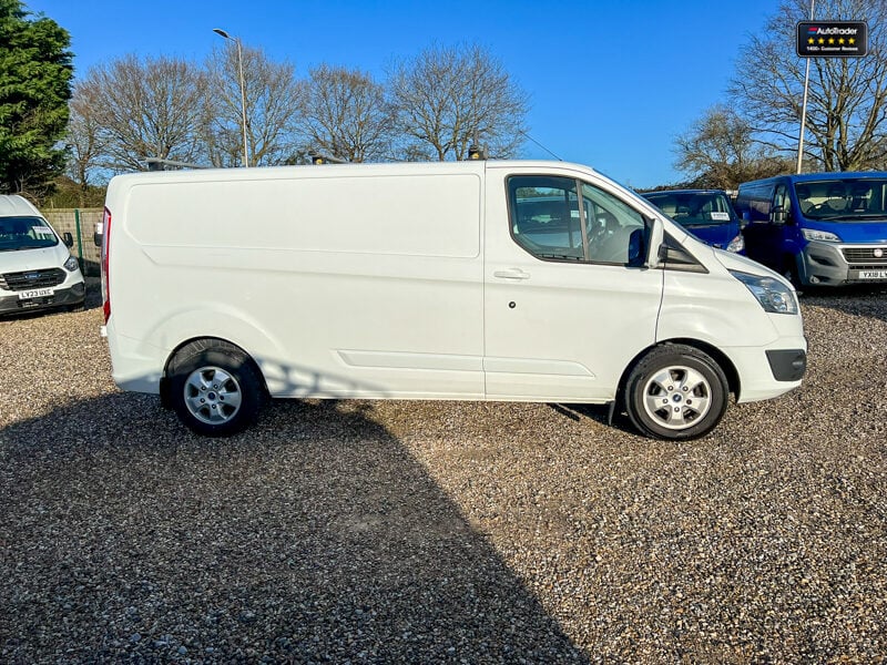 Used Ford Transit Custom 2017 for sale - 77042137: Photo 5