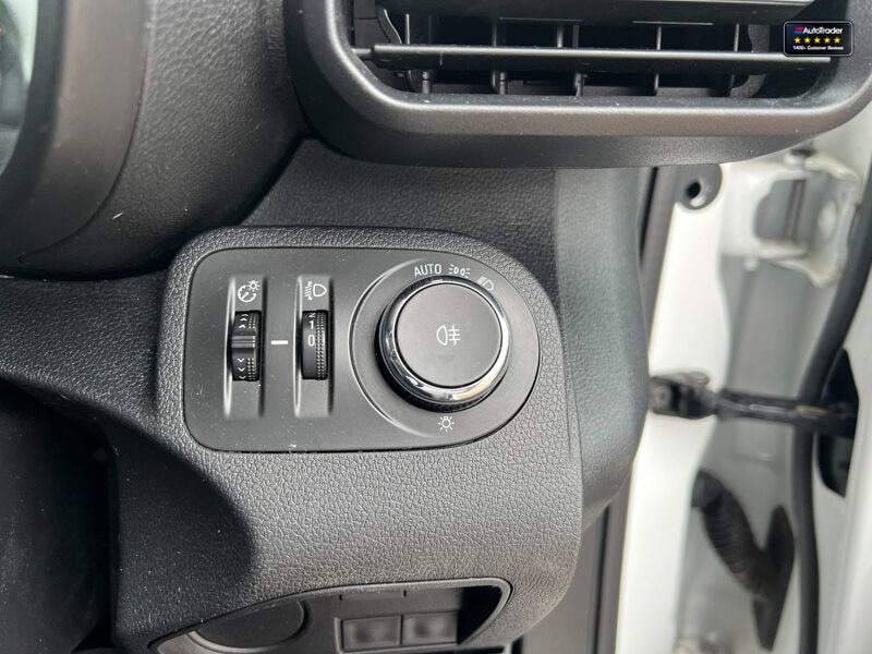 Used Vauxhall Combo 2021 for sale - 77041801: Photo 28