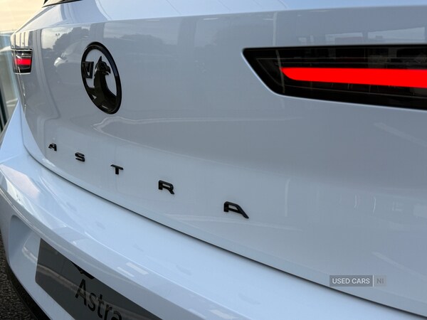 Used Vauxhall Astra for sale - 76201754: Photo 5