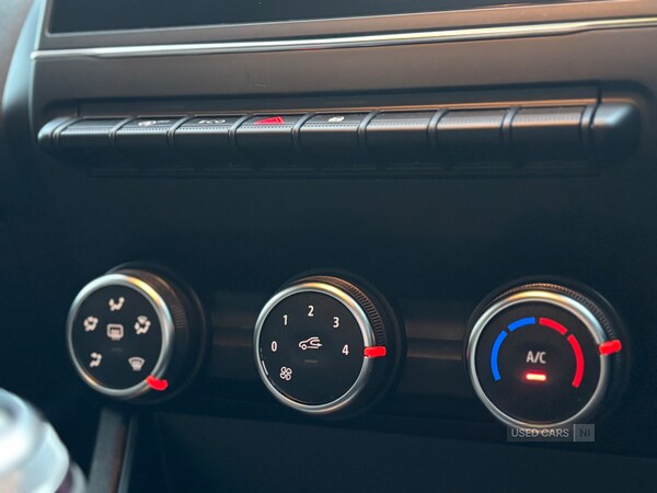 Used Renault Captur 2022 for sale - 76977081: Photo 27