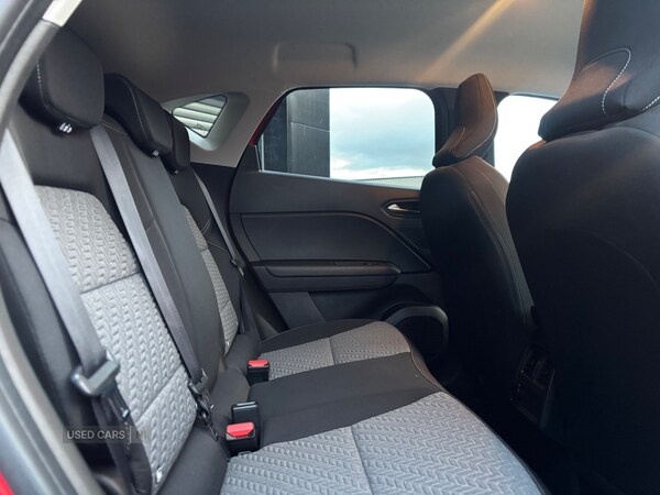 Used Renault Captur 2022 for sale - 76977081: Photo 31