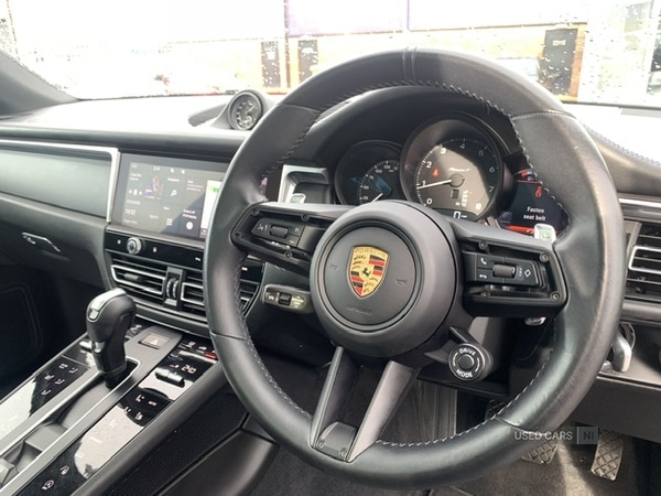 Used Porsche Macan 2023 for sale - 75721010: Photo 22