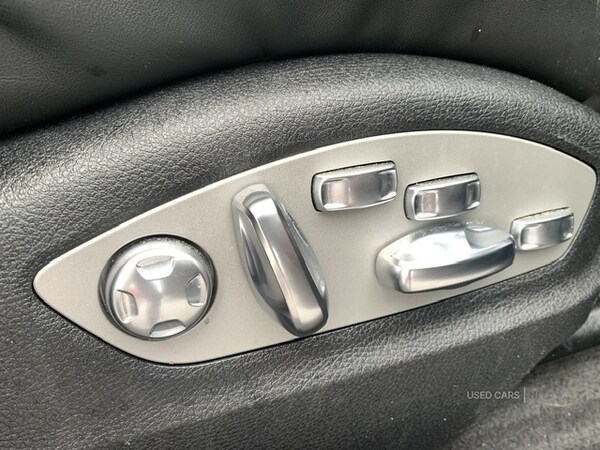 Used Porsche Macan 2023 for sale - 75721010: Photo 26