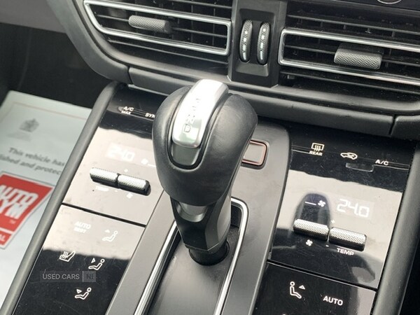 Used Porsche Macan 2023 for sale - 75721010: Photo 34