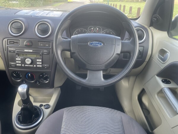 Used Ford Fusion 2009 for sale - 76178955: Photo 9
