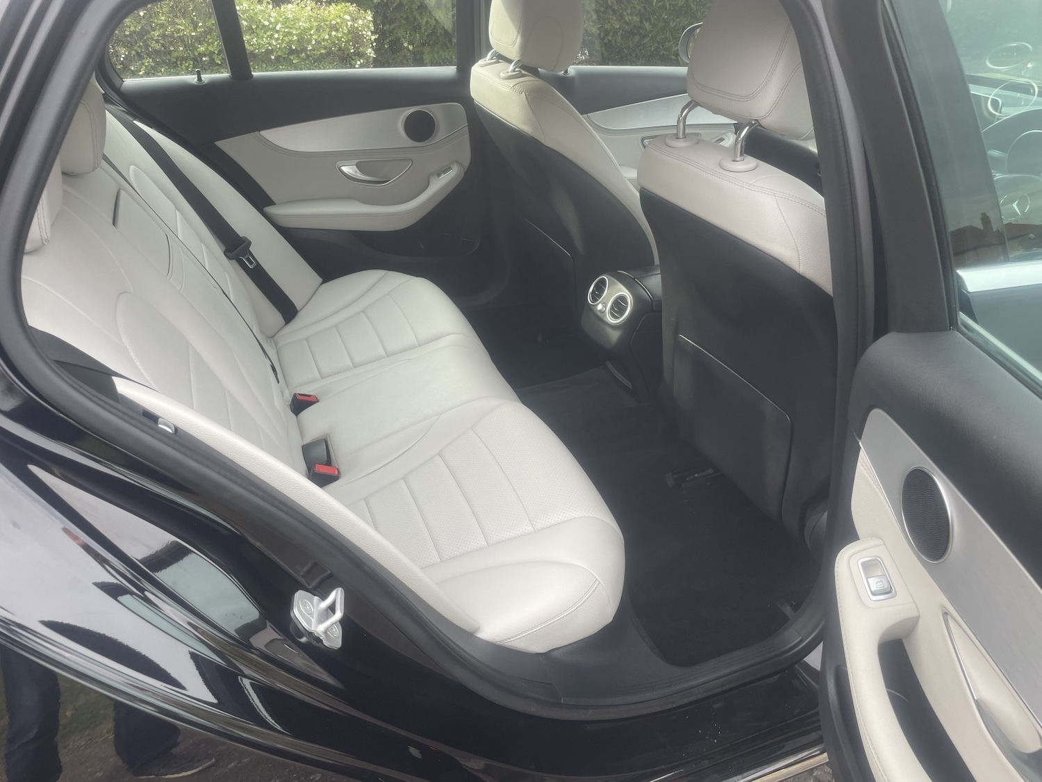 Used Mercedes-Benz C Class 2014 for sale - 76164605: Photo 16