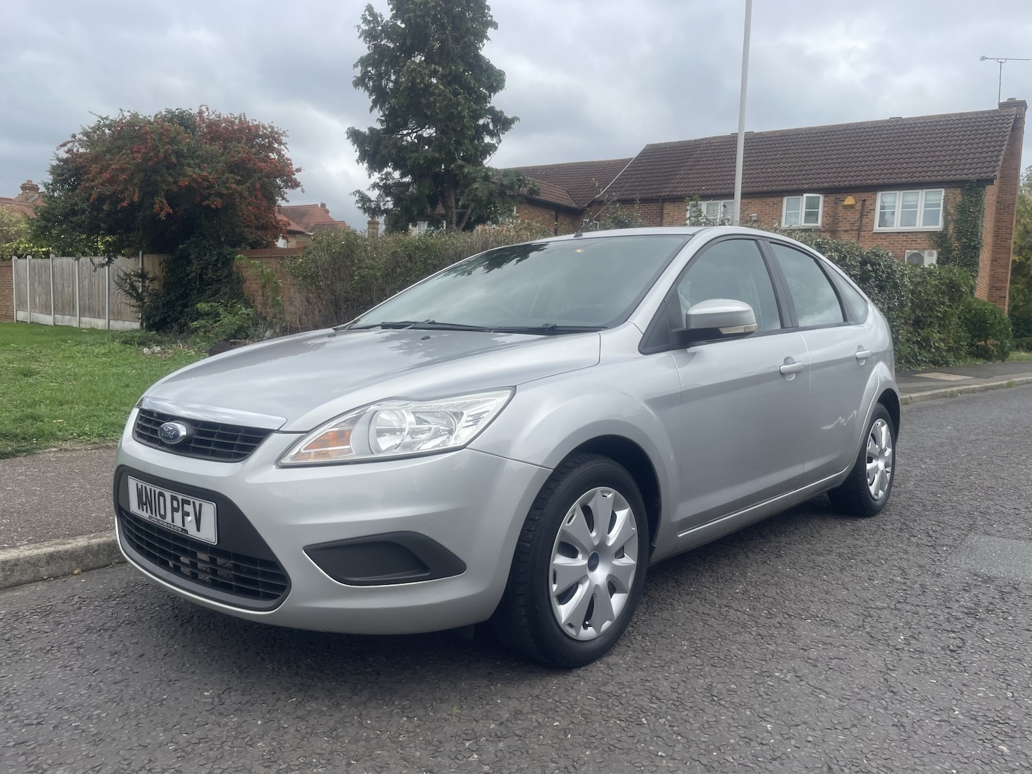 Used Ford Focus 2010 for sale - 76164552: Photo 1