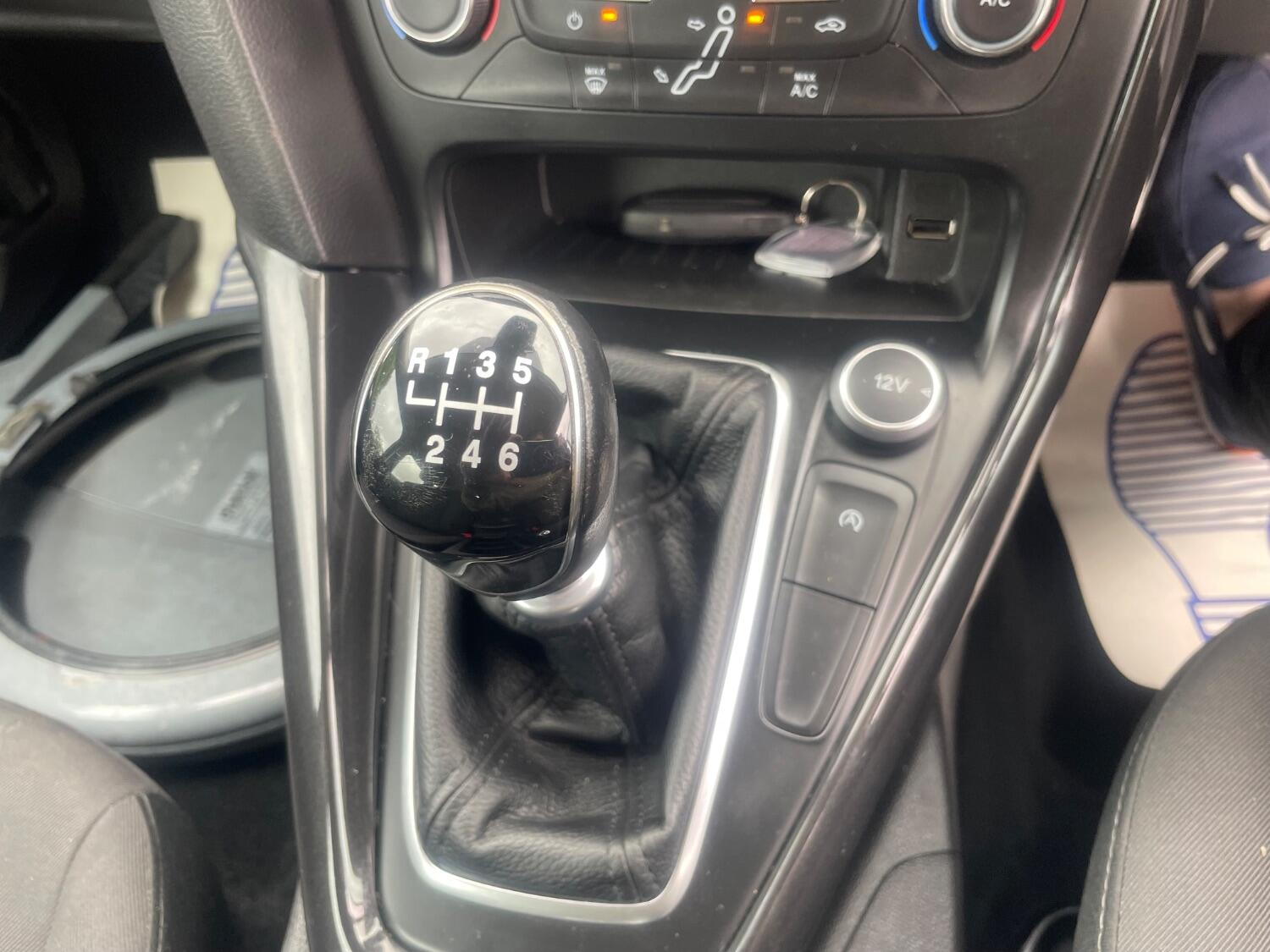 Used Ford Focus 2017 for sale - 76164486: Photo 12