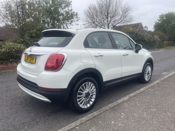 Used Fiat 500X 2018 for sale - 76164620: Photo 4