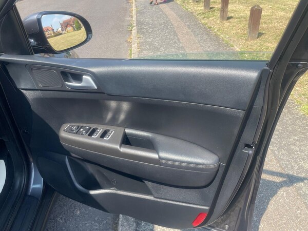 Used Kia Sportage 2018 for sale - 76164623: Photo 9