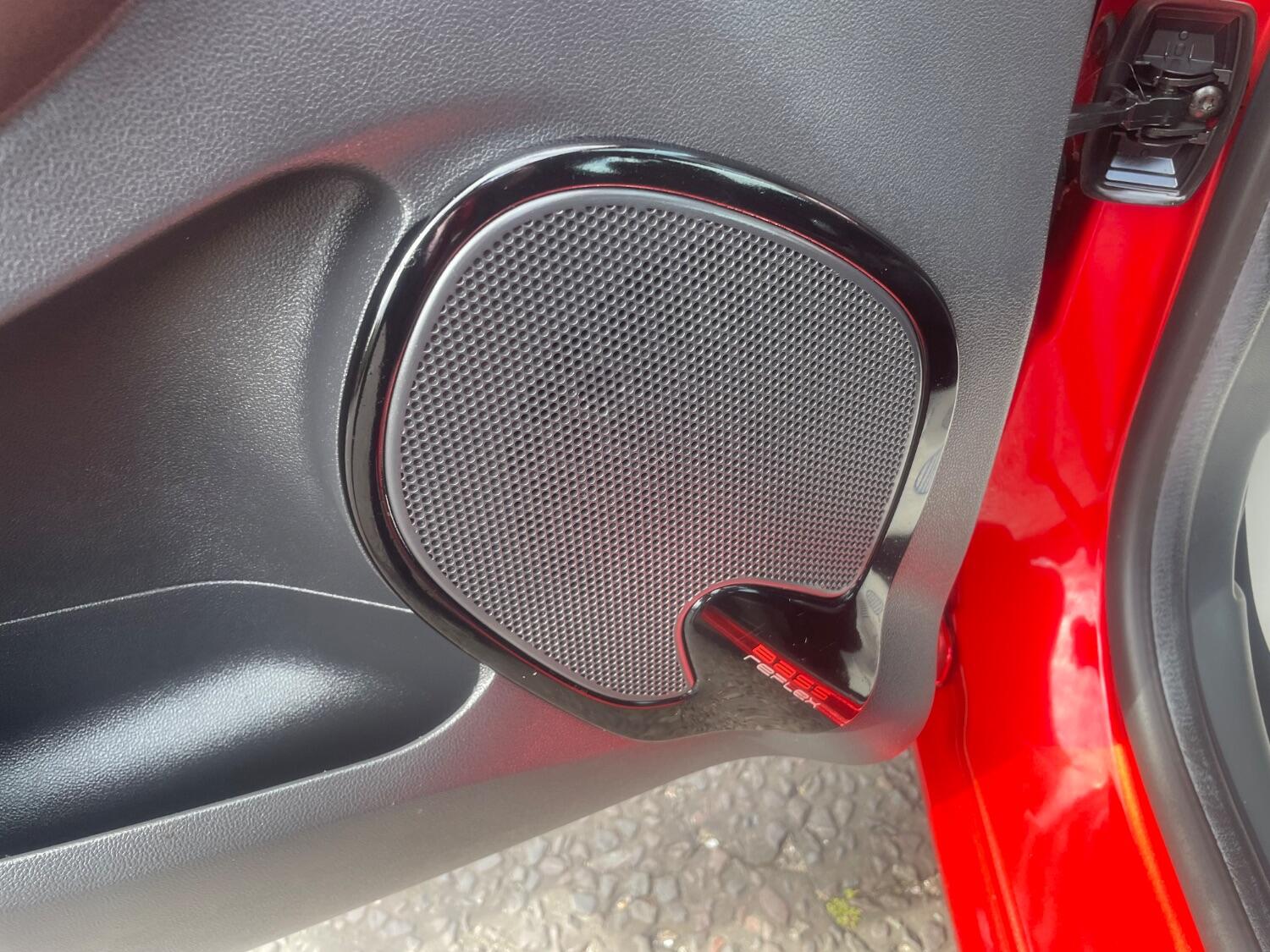 Used Renault Clio 2018 for sale - 76793136: Photo 11