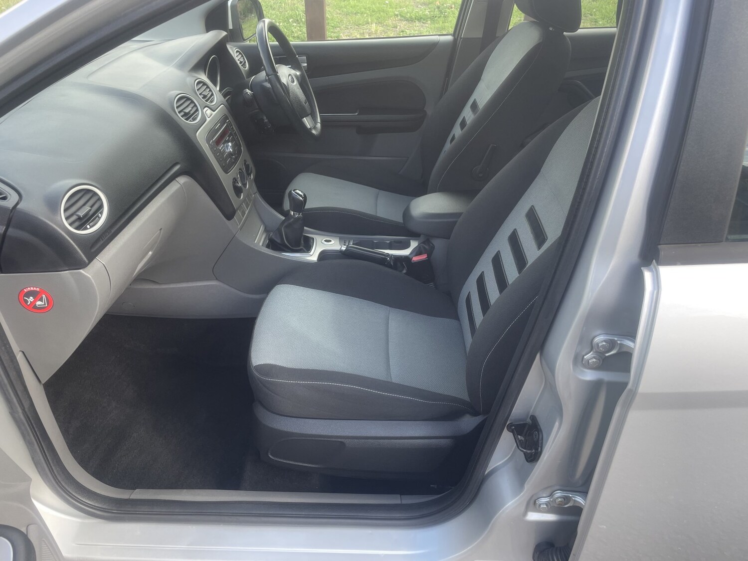 Used Ford Focus 2010 for sale - 76164528: Photo 13