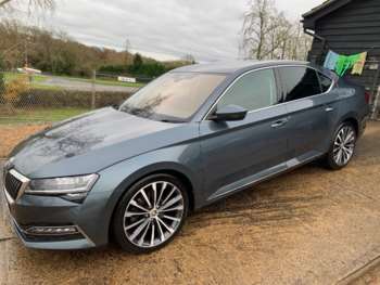 2019 (69) - 2.0 TSI Laurin & Klement DSG Euro 6 (s/s) 5dr