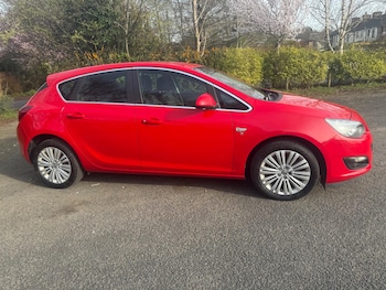 Used Vauxhall Astra 2014 for sale - 77978524: Photo