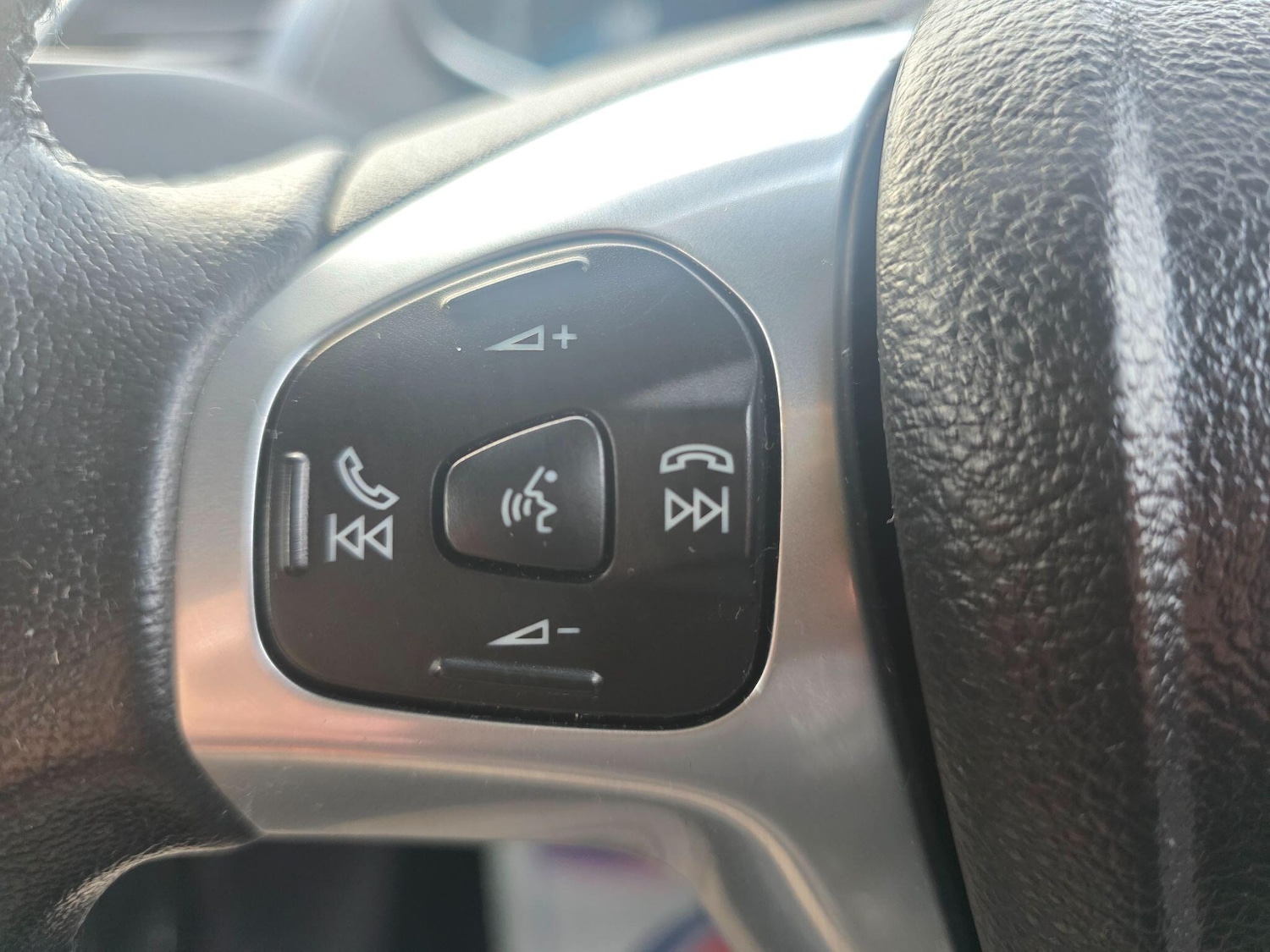 Used Ford Fiesta 2013 for sale - 76659122: Photo 11