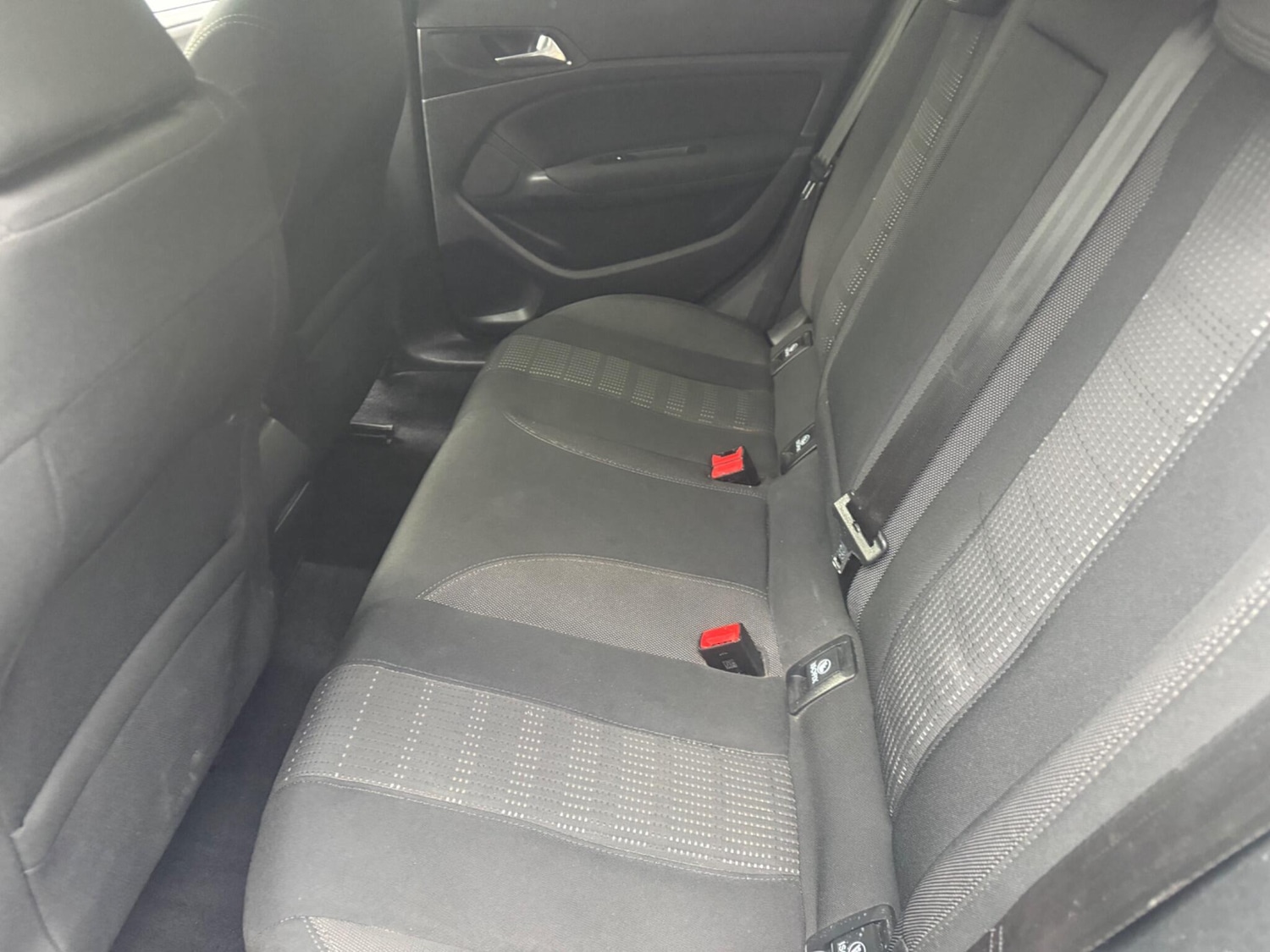 Used Peugeot 308 2016 for sale - 77396584: Photo 11