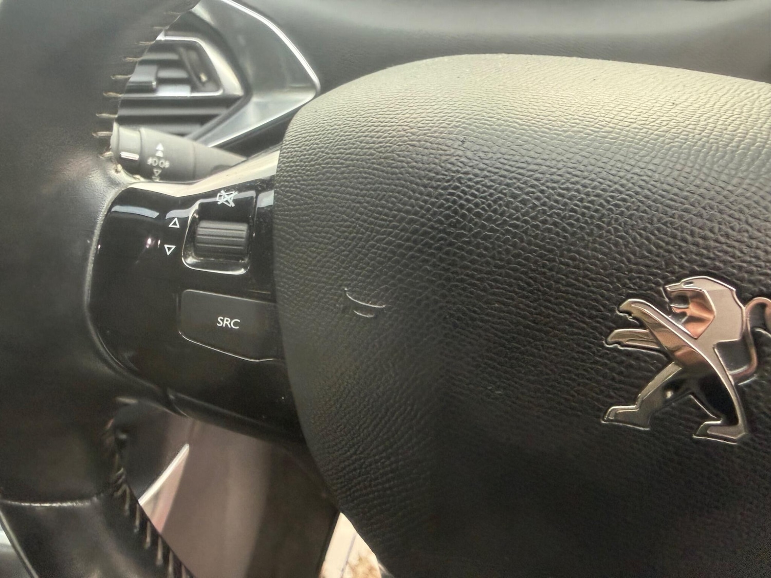 Used Peugeot 308 2016 for sale - 77396584: Photo 13