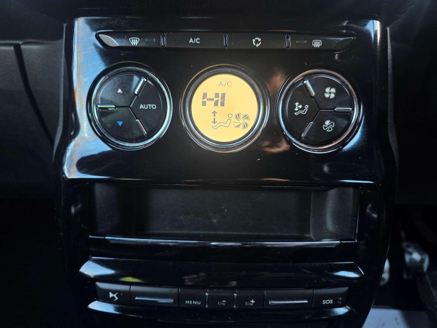 Used DS Automobiles DS 3 2015 for sale - 76657801: Photo 13