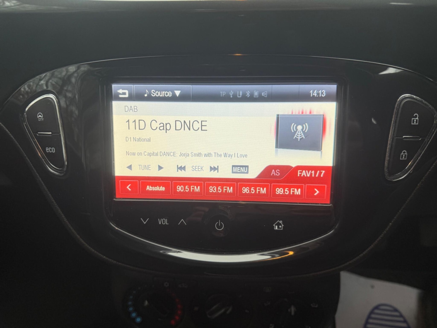 Used Vauxhall Corsa 2015 for sale - 76759637: Photo 17