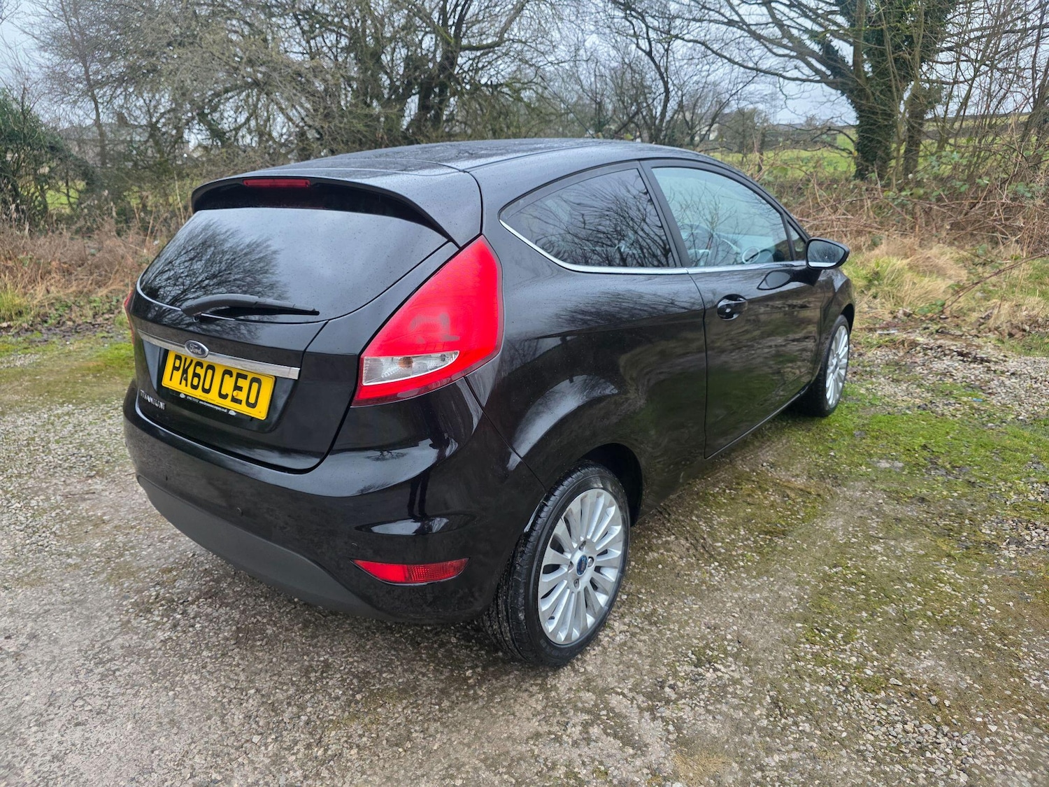 Used Ford Fiesta 2010 for sale - 77645692: Photo 7