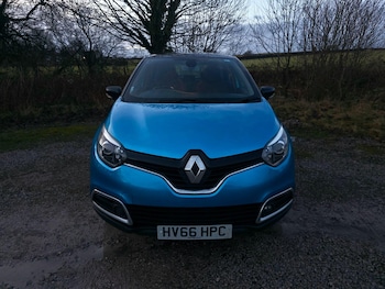 Used Renault Captur 2016 for sale - 77175190: Photo