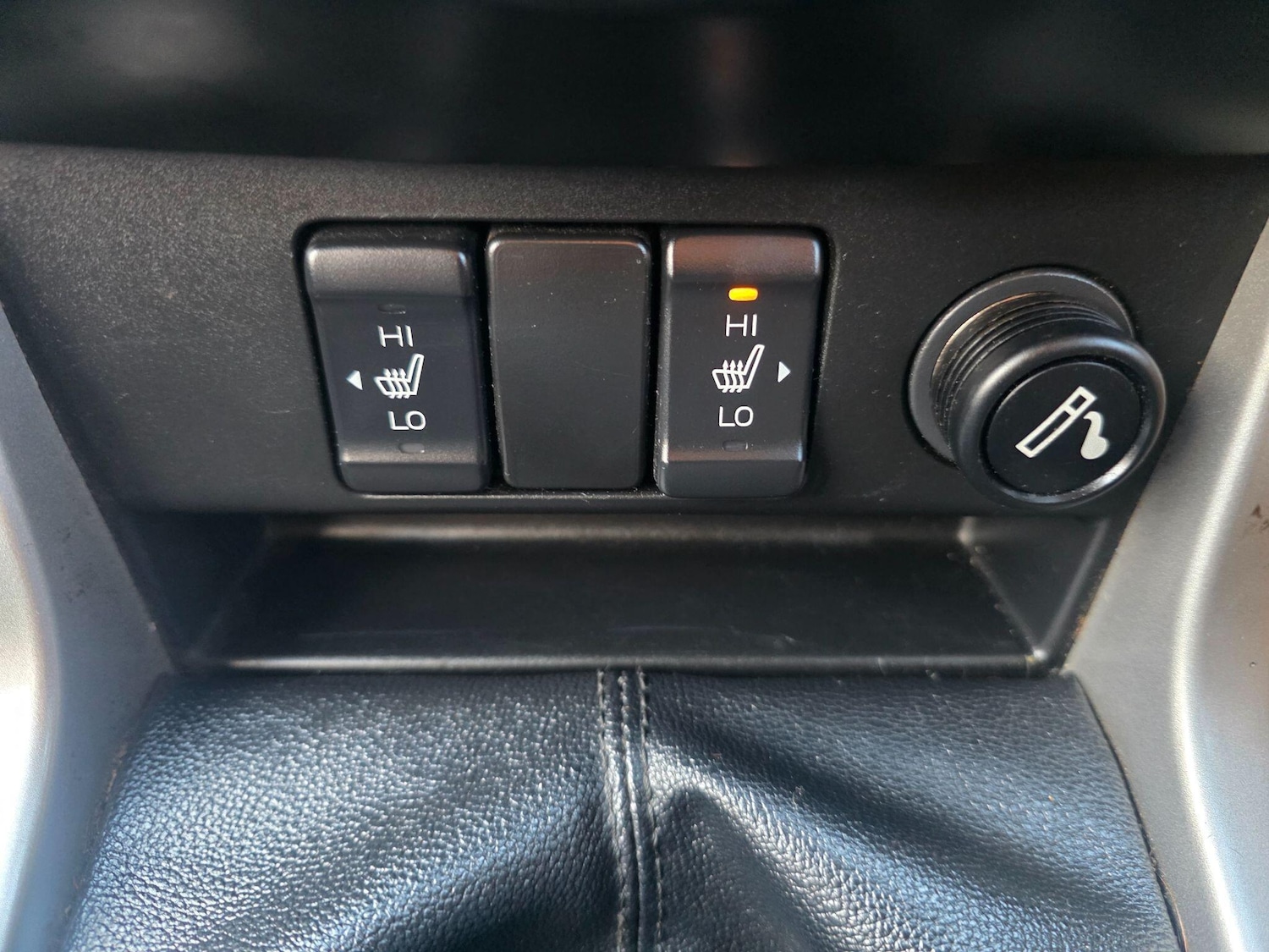 Used Isuzu D-Max 2015 for sale - 76926259: Photo 14