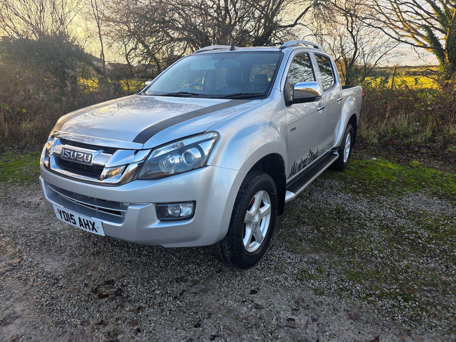 Used Isuzu D-Max 2015 for sale - 76926259: Photo 3