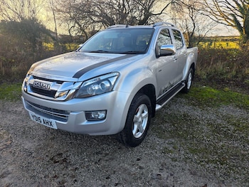 Used Isuzu D-Max 2015 for sale - 76926259: Photo