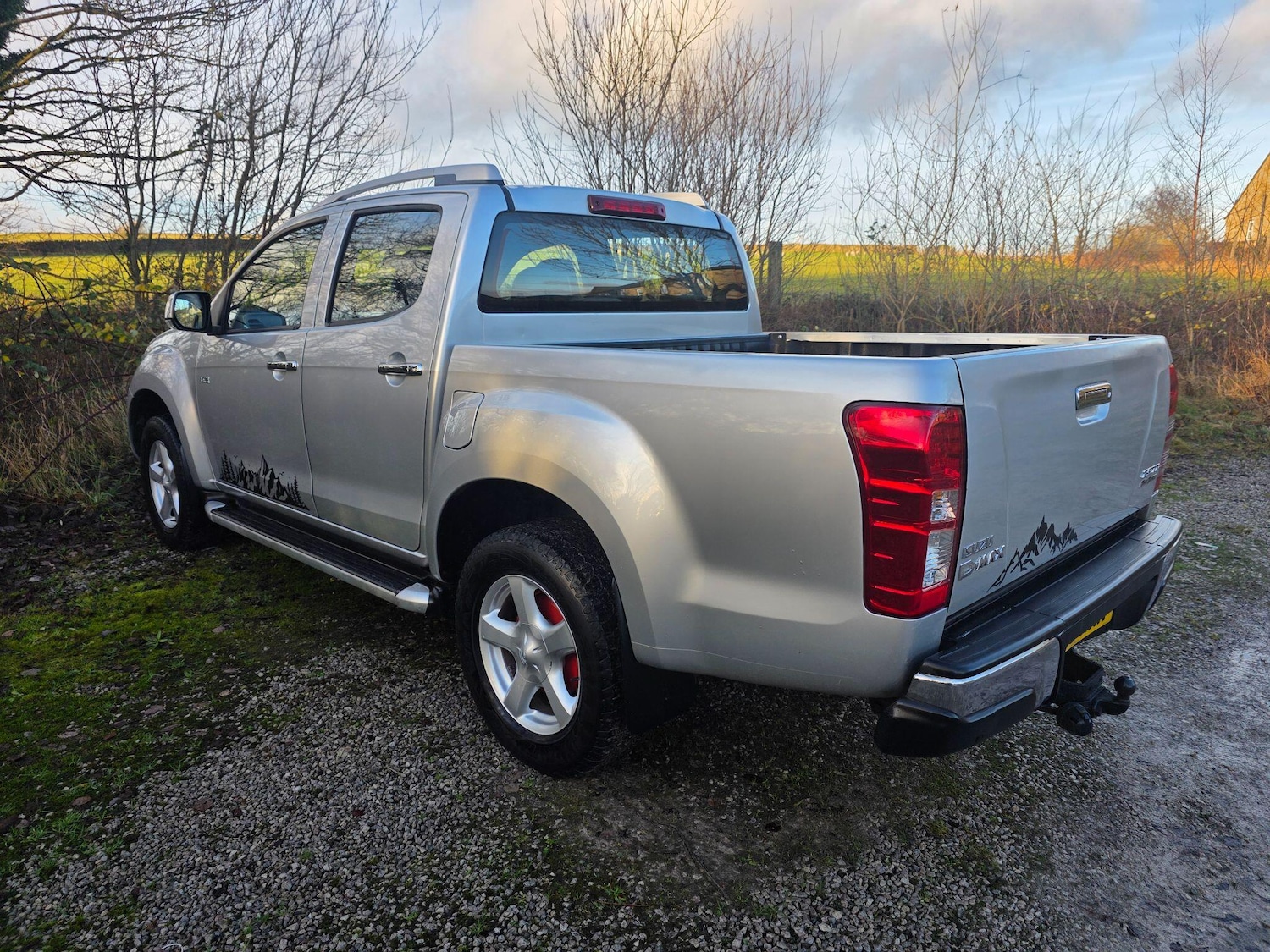 Used Isuzu D-Max 2015 for sale - 76926259: Photo 5