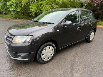 Used Dacia Sandero 2013 for sale - 78535768: Photo