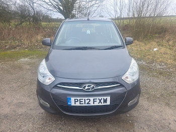 Used Hyundai i10 2012 for sale - 77496721: Photo