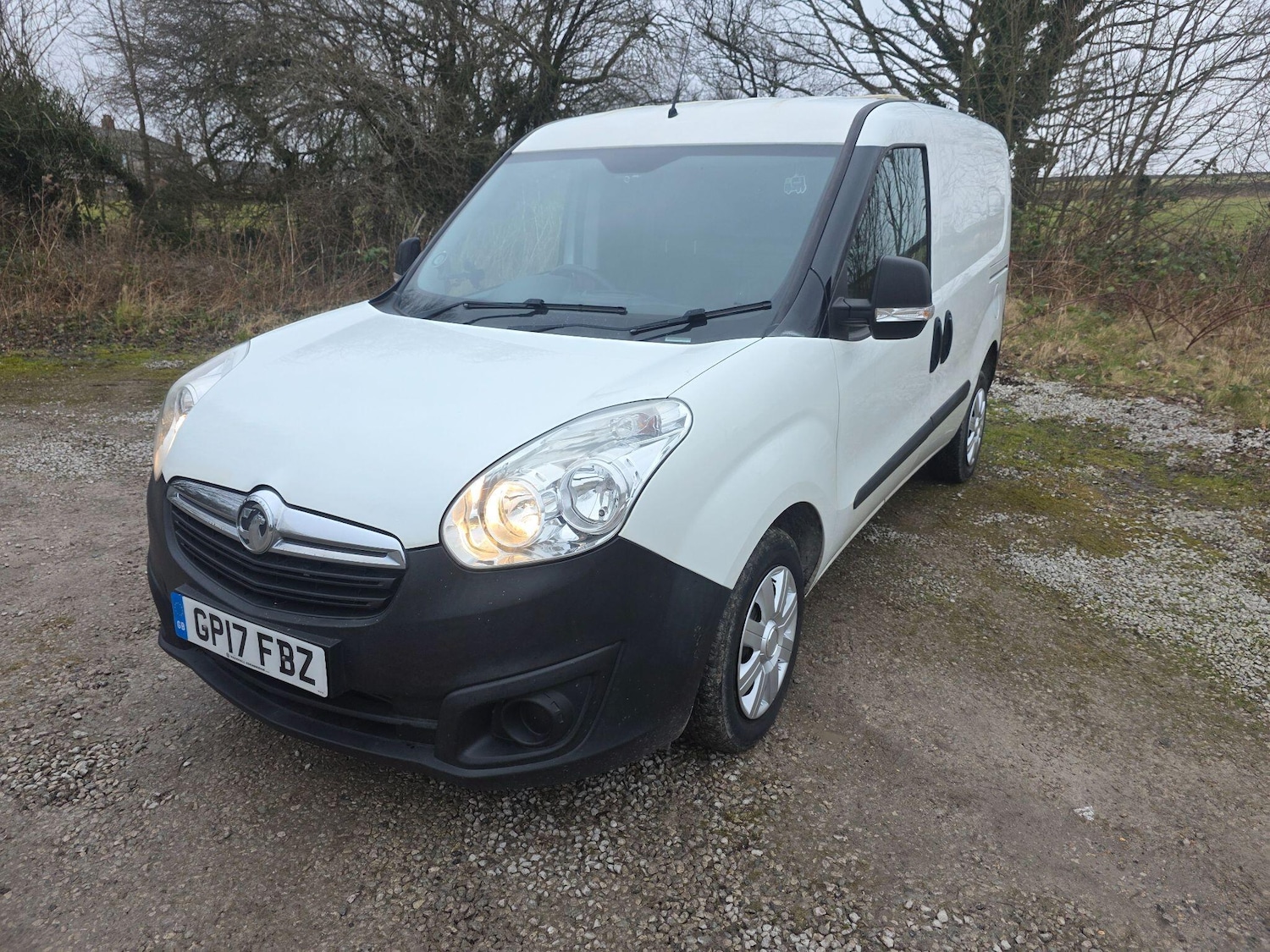 Used Vauxhall Combo 2017 for sale - 77426056: Photo 3