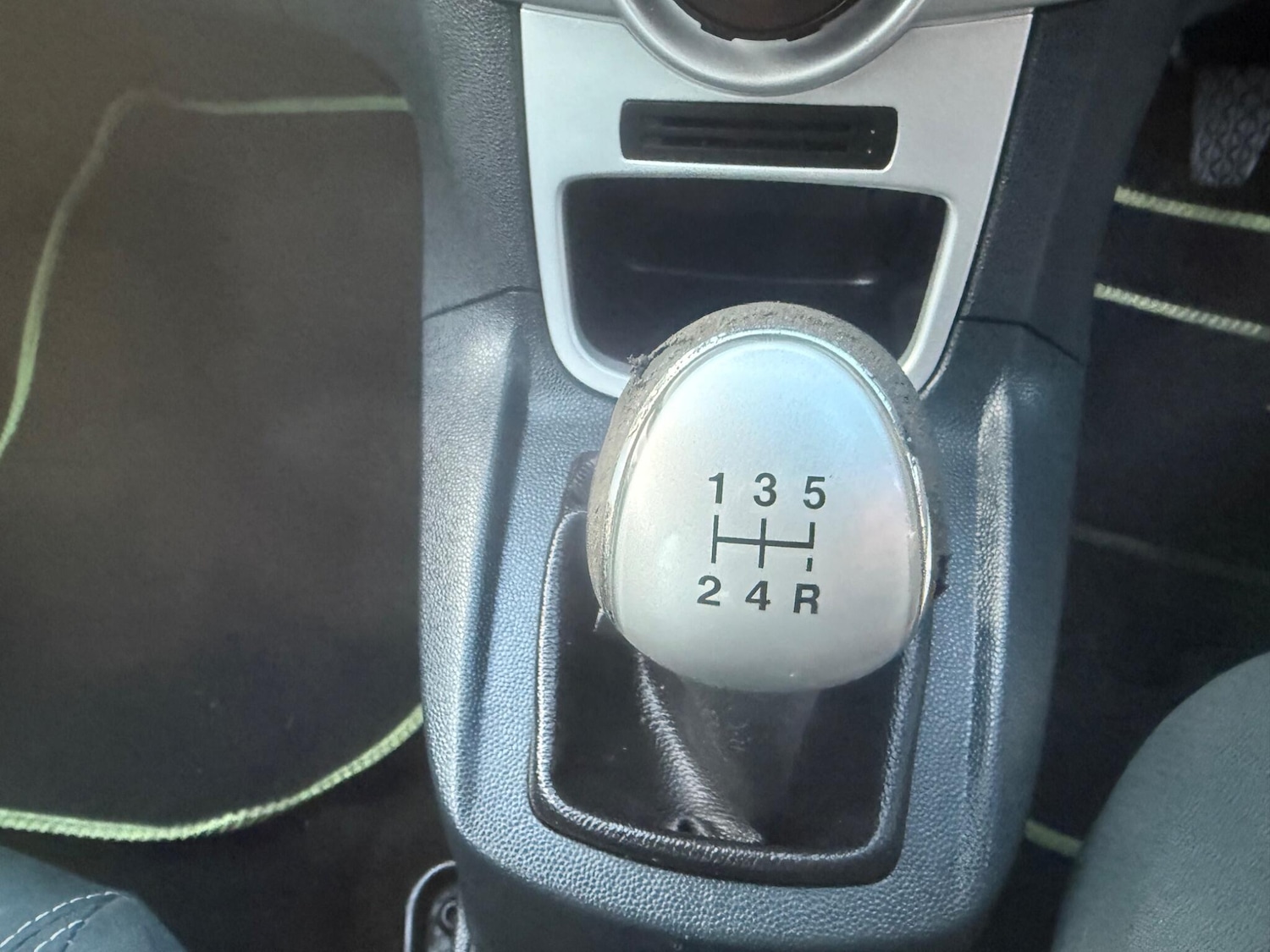 Used Ford Fiesta 2009 for sale - 76935997: Photo 17