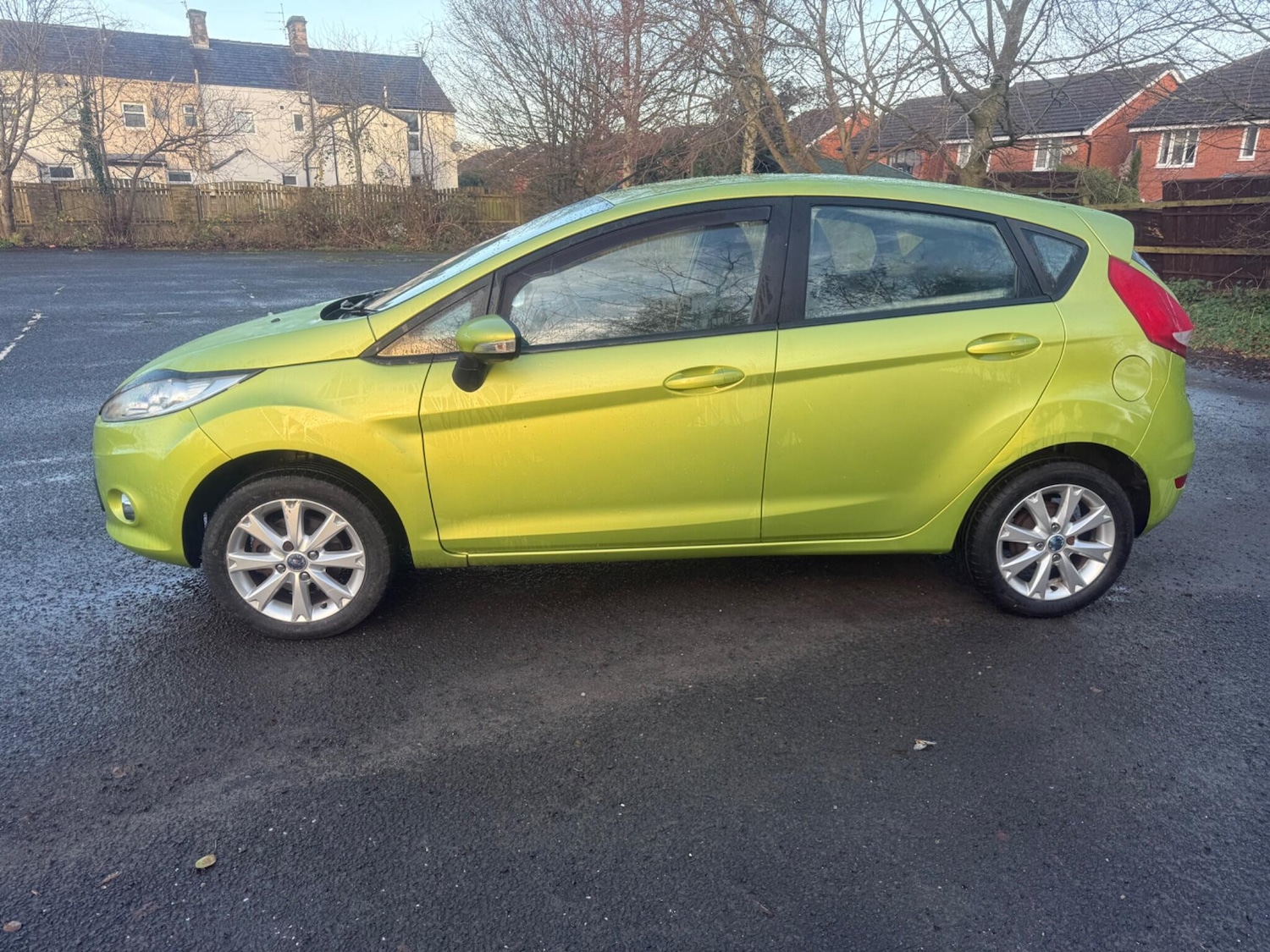 Used Ford Fiesta 2009 for sale - 76935997: Photo 4