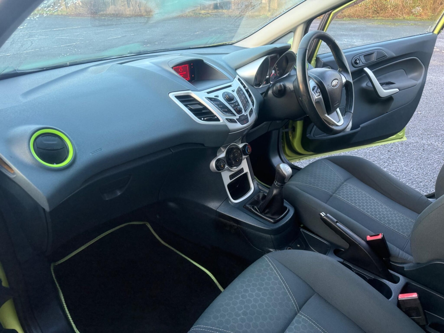 Used Ford Fiesta 2009 for sale - 76935997: Photo 9