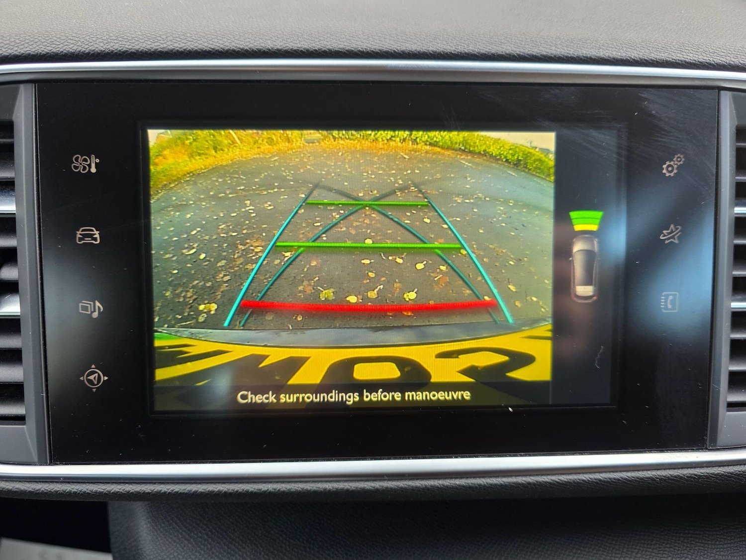 Used Peugeot 308 2015 for sale - 76912893: Photo 13