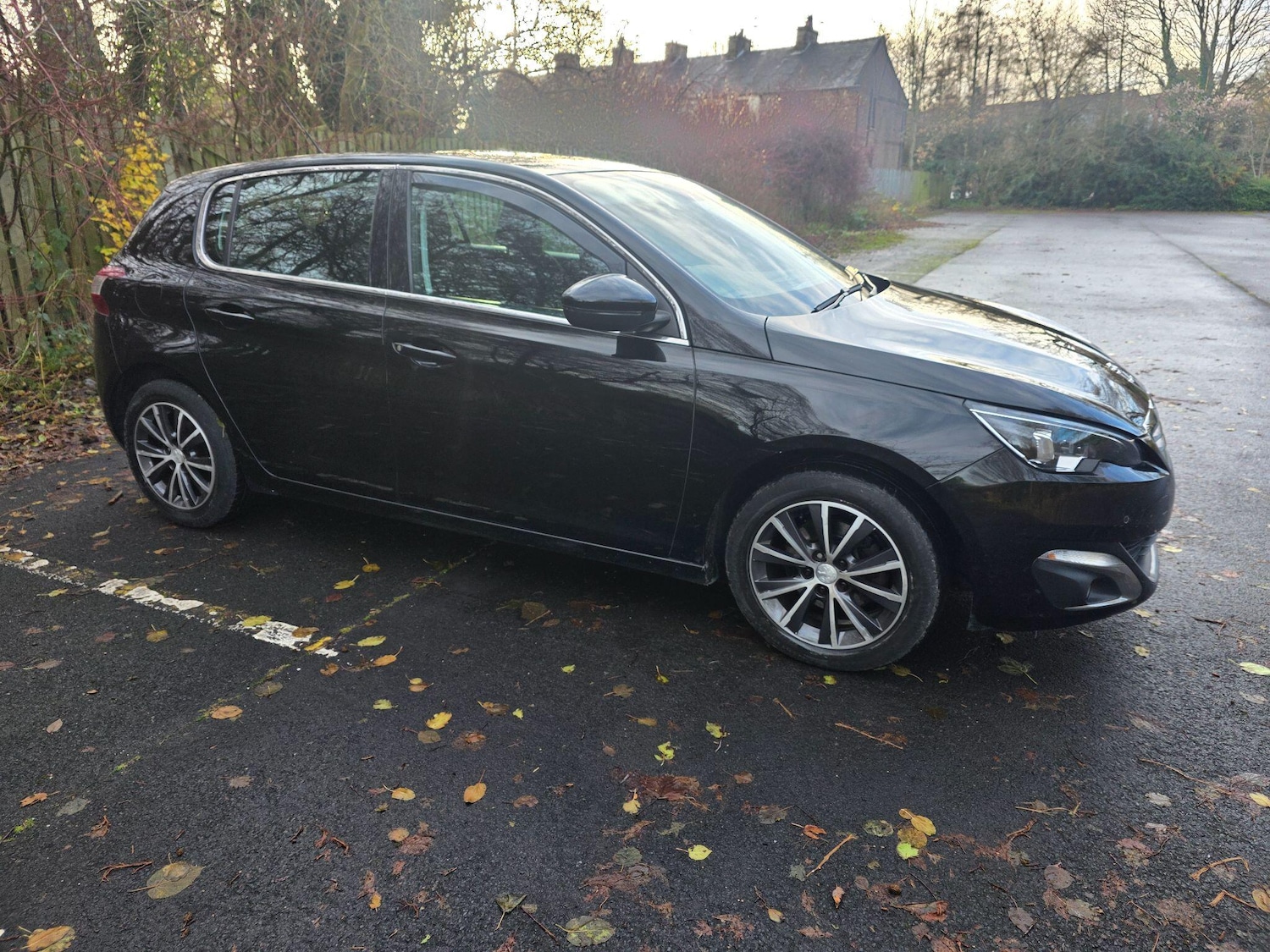 Used Peugeot 308 2015 for sale - 76912893: Photo 8
