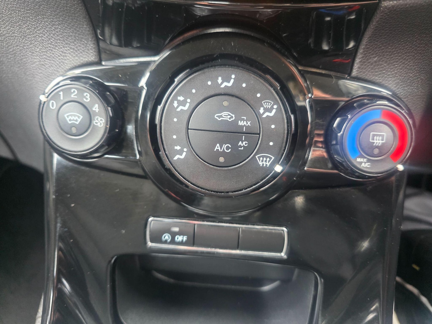 Used Ford Fiesta 2016 for sale - 78034439: Photo 13