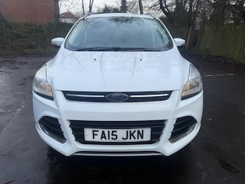 Used Ford Kuga 2015 for sale - 77320200: Photo