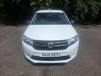 Used Dacia Sandero 2014 for sale - 78741629: Photo