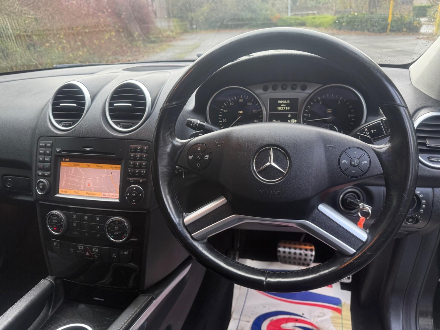 Used Mercedes-Benz M Class 2011 for sale - 76671688: Photo 11