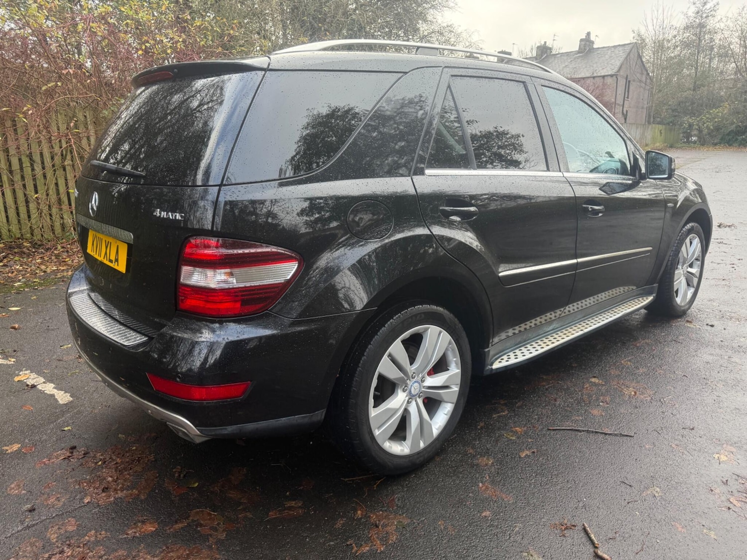 Used Mercedes-Benz M Class 2011 for sale - 76671688: Photo 5